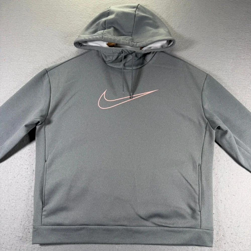 Nike Dri-FIT Gray Hoodie Pullover Therma Fit Women's Medium‎ Athletic Workout